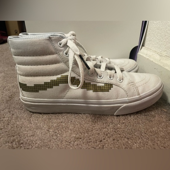 Mario Vans - Picture 3 of 11